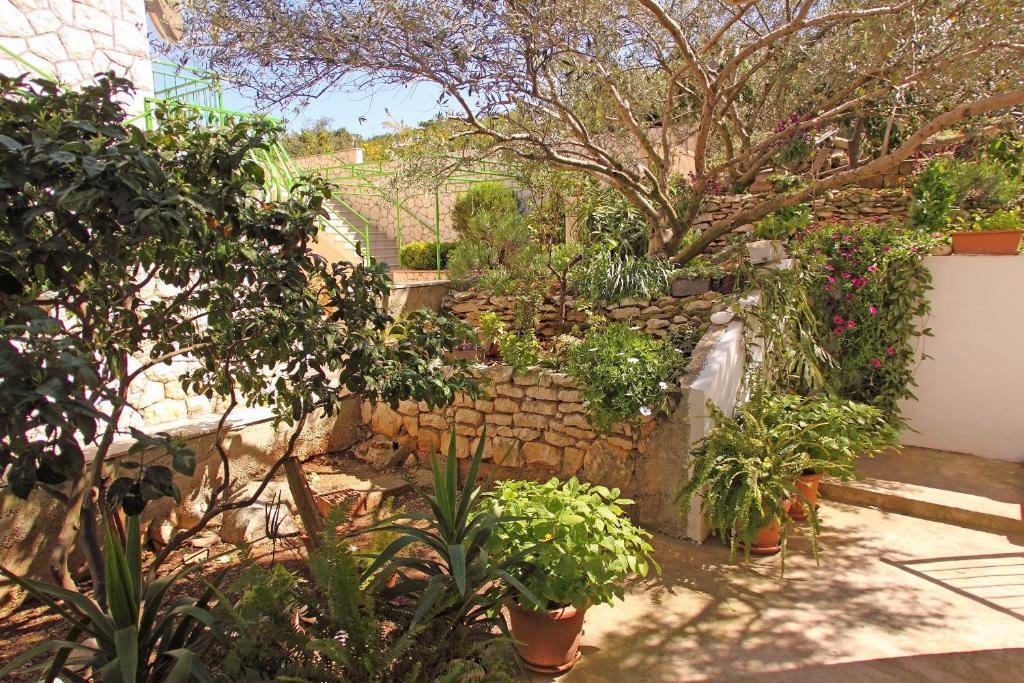 Sanja Guest house 3*