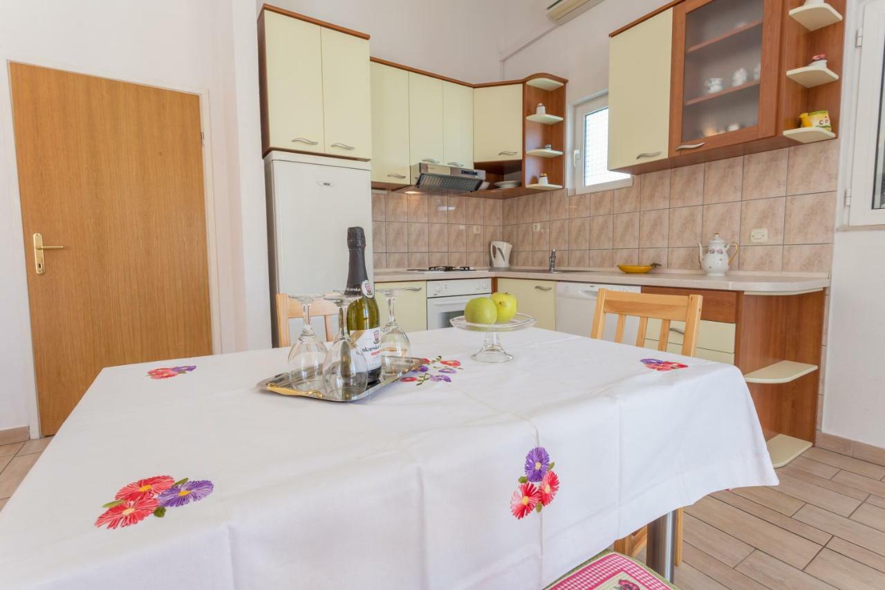 Sanja Guest house 3*