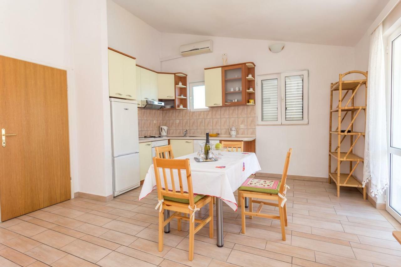 Sanja Guest house 3*