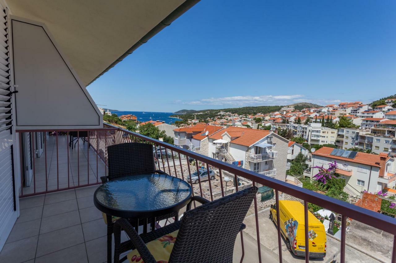 Sanja Hvar Town